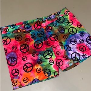Peace sign tie-dye spandex shorts